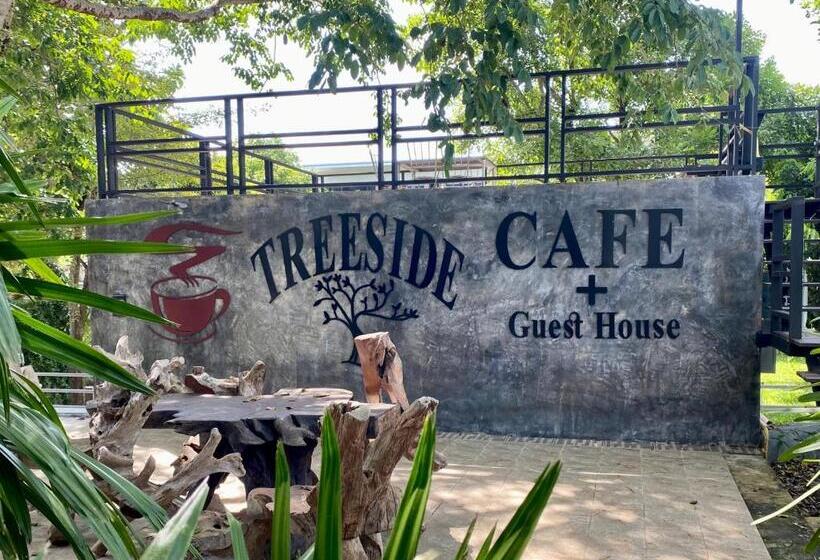 Pensão Treeside Guest House Resort
