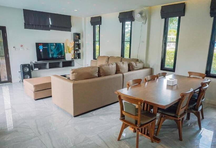 استراحتگاه La Vallee Khaoyai