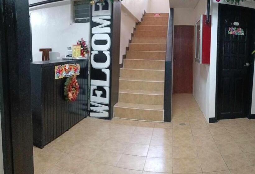 הוסטל Villa Tomasa Boracay Dmall