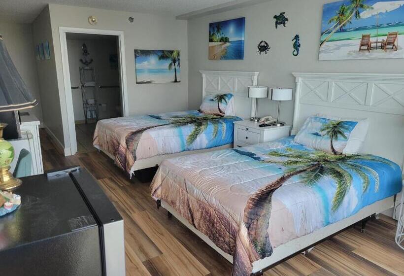 Beautiful Oceanview Condo With 75 Inch Tv