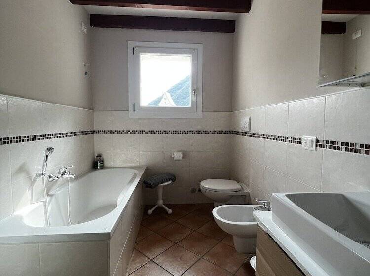 Borgo Lungofiume B&b
