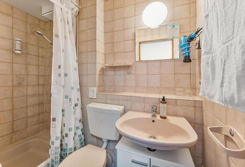 ホテル Home2stay Apartmenthaus Heilbronn City Kitchen Parking Highspeed Wifi Washroom