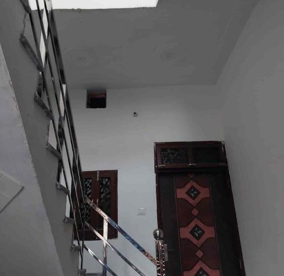 Отель Apna Guest House And