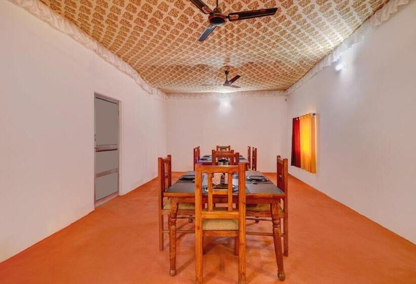 فندق Oyo Pritampalace
