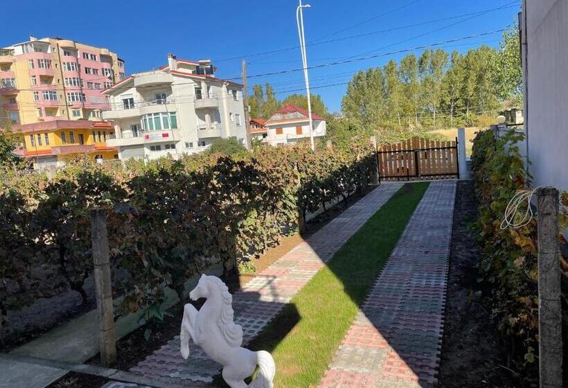 Пансион Guesthouse Enea