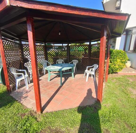 پانسیون Villa Con Piscina