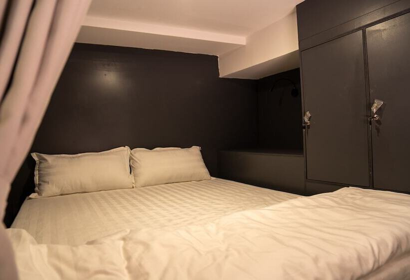 Remedy Hostel