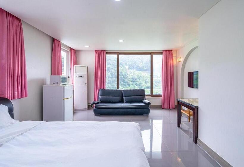 渡假胜地  Die Pause Pool Villa Pension