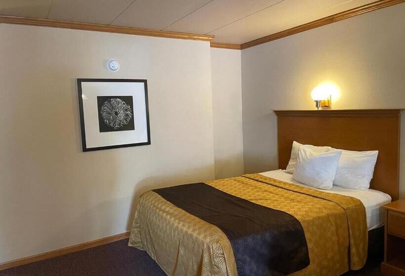 هتل Amber S Inn & Suites