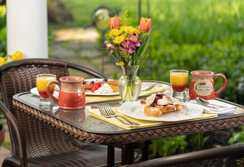 ホテル Candleberry Inn On Cape Cod