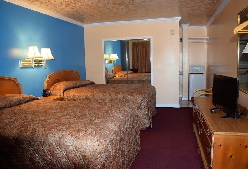 Отель Fort Eustis Inn