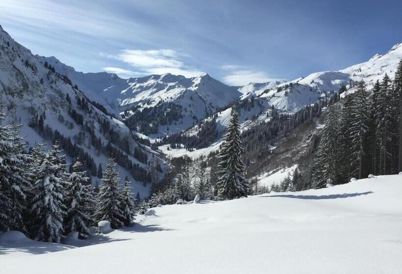 هتل Gasthof Im Wiesengrund