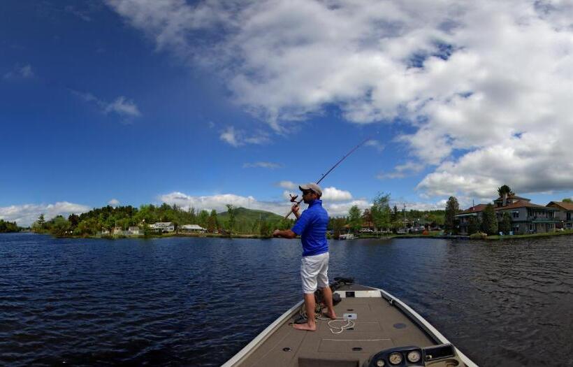 فندق Gauthier's Saranac Lake Inn