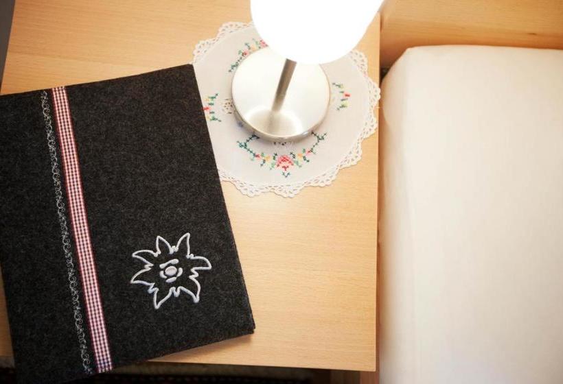 فندق Haus Isabella