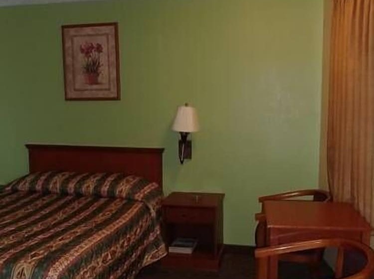 فندق Royal Inn Of New Orleans