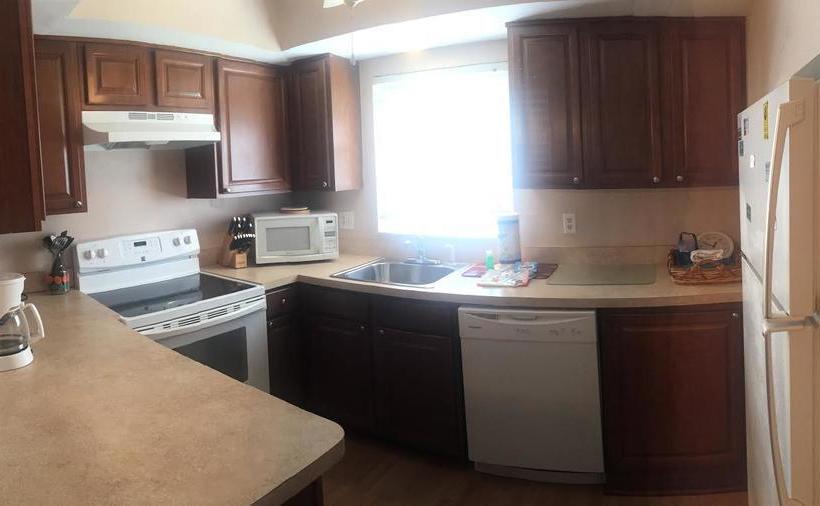 فندق Sea Shells Condominiums