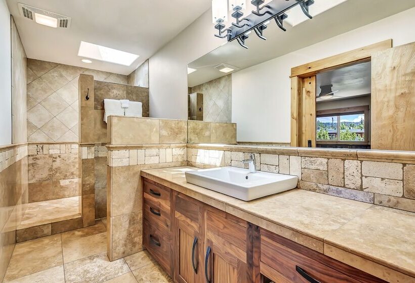 هتل Wall Street Suites