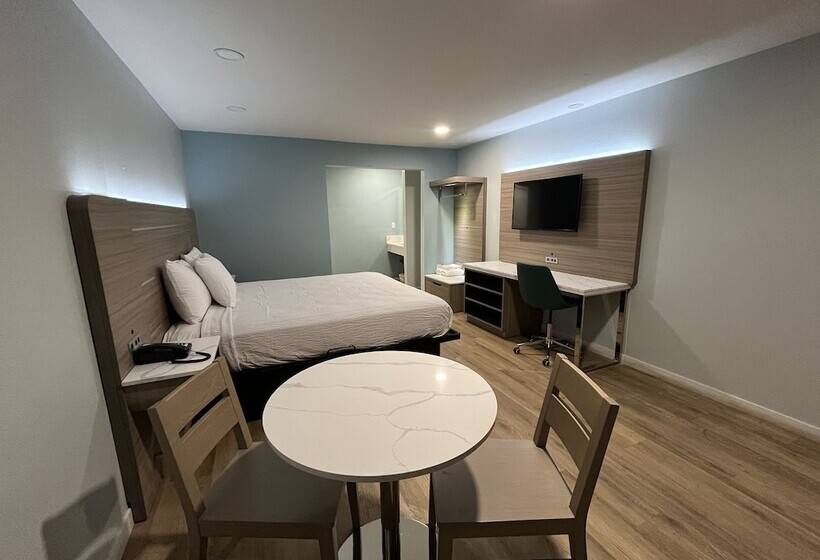 فندق Travelodge By Wyndham Fairplex Pomona