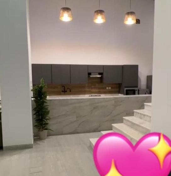 Bed and Breakfast قاعة وشاليه ومسبح ماز