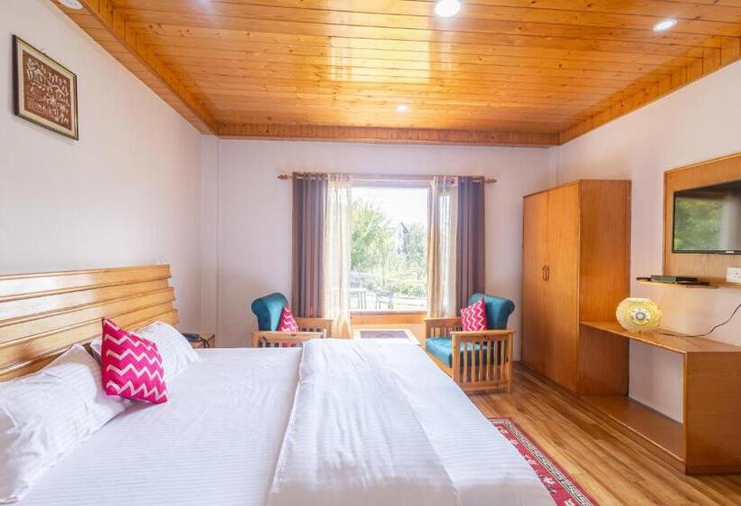 فندق Aroha Residency  A Countryside Resort