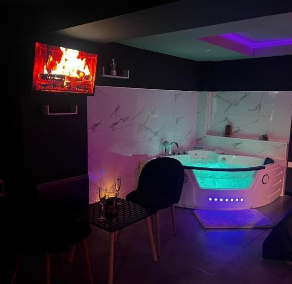 Отель Chill & Love Bergerac