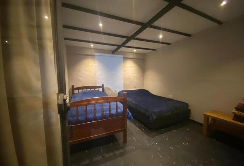 هتل کپسول Hosteline