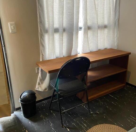 هتل کپسول Hosteline