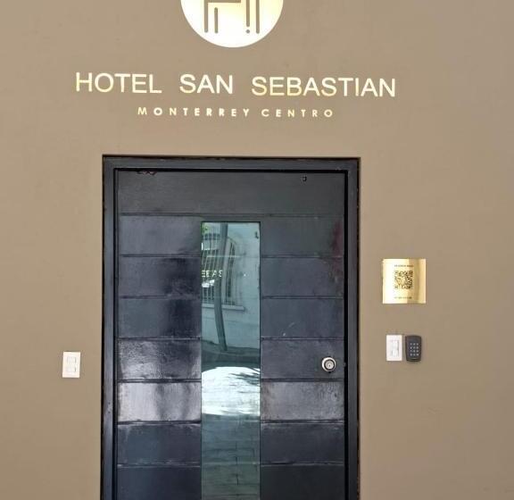 ホテル San Sebastian