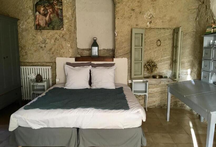 بنسيون Le Mas De Pierre étoile