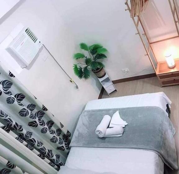 منتجع J&r Staycation   Smdc Trees Residences