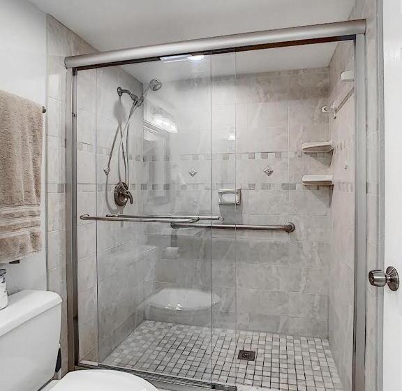 Seaview 103