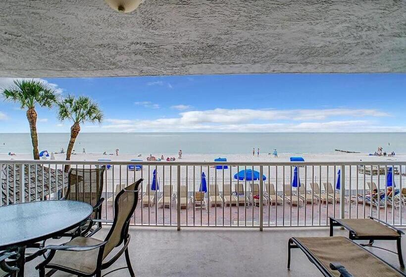 Seaview 103