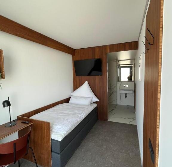 Tin Inn L Hückelhoven Einfach Gut   Das Hotel Aus Hochwertig Ausgebauten überseecontainern