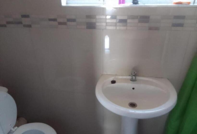 Umbilo Bed And Breakfast 08 Rick Turner