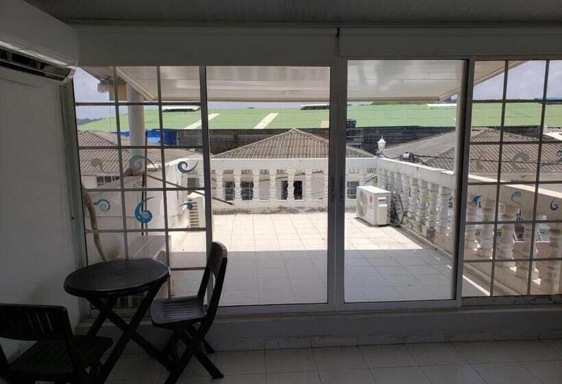 Общежитие Posada Coral Breeze Habitación Tercer Piso