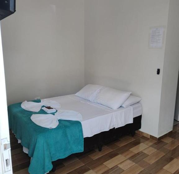 فندق صغير Suites Vitasha  Natureza E Praia