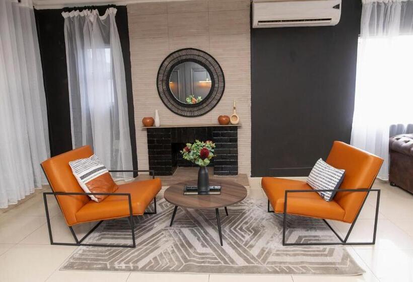 Bed and Breakfast Sapphire Guesthouse