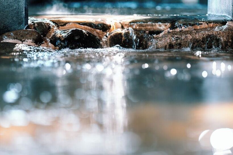 هتل Hyakumangoku Onsen