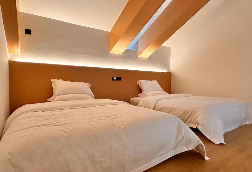 호텔 Slowdown Hostel Wulong