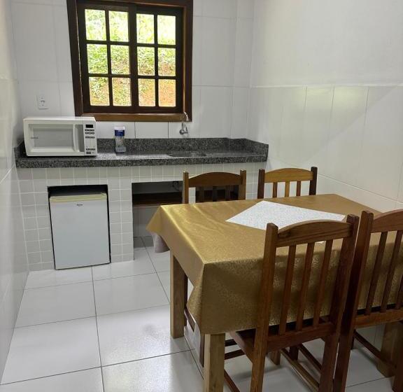 פנסיון Vila Dos Pássaros, Quarto 02