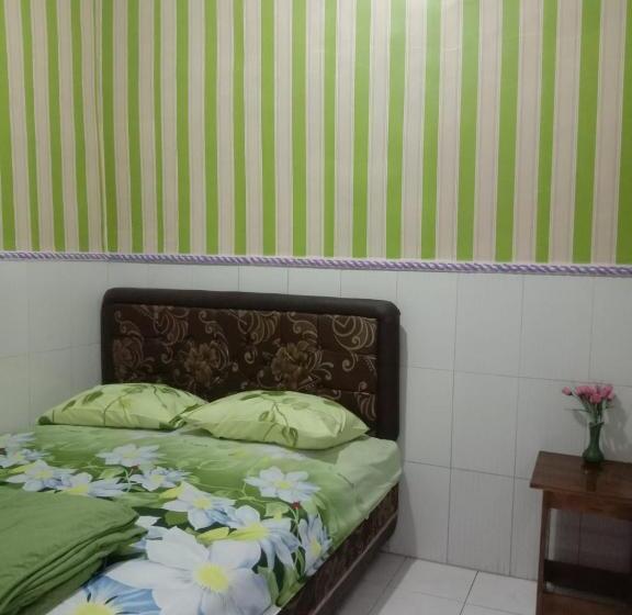 بنسيون Aaa, Sukapura Guesthouse, Bromo Mountain View Triple A Tour, 3 Levels, Sukapura, Probolinggo, Additi