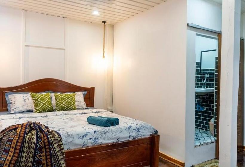 هاستل La Casa De Jardin