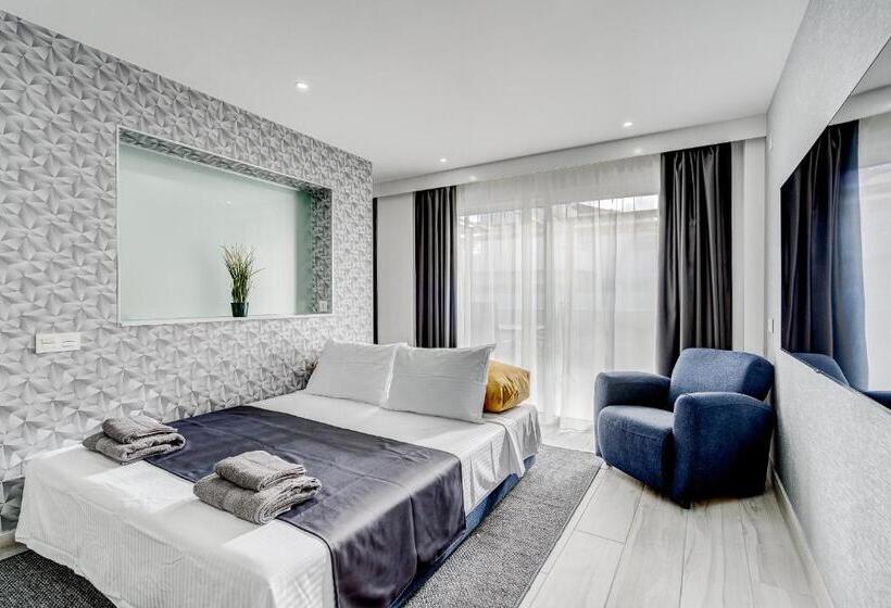 Bal Apartments Adults Only