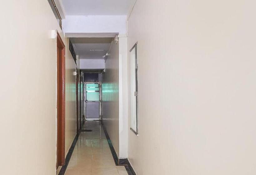 فندق Spot On Shree Purohit Lodge
