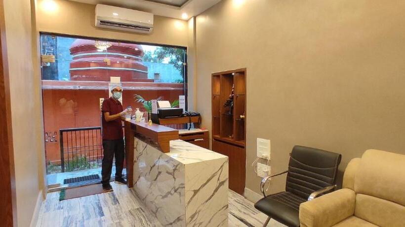 فندق The Kashi Residency