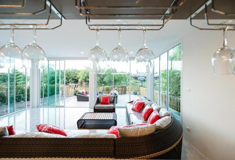 ホテル Yunoya Riverside Villa