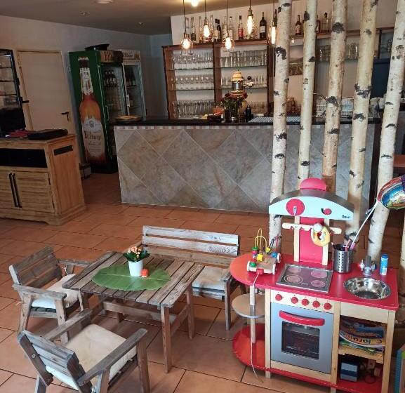 ペンション Moselhof