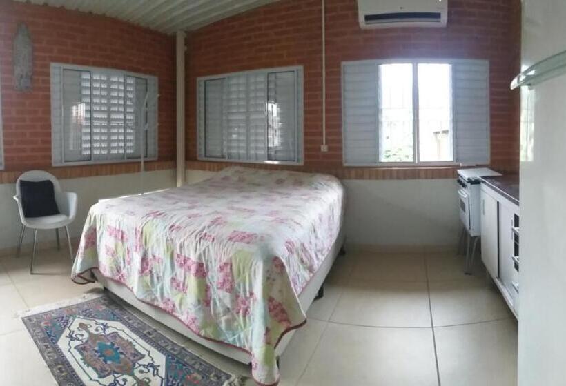 펜션 Quarto Aconchegante Barão Geraldo