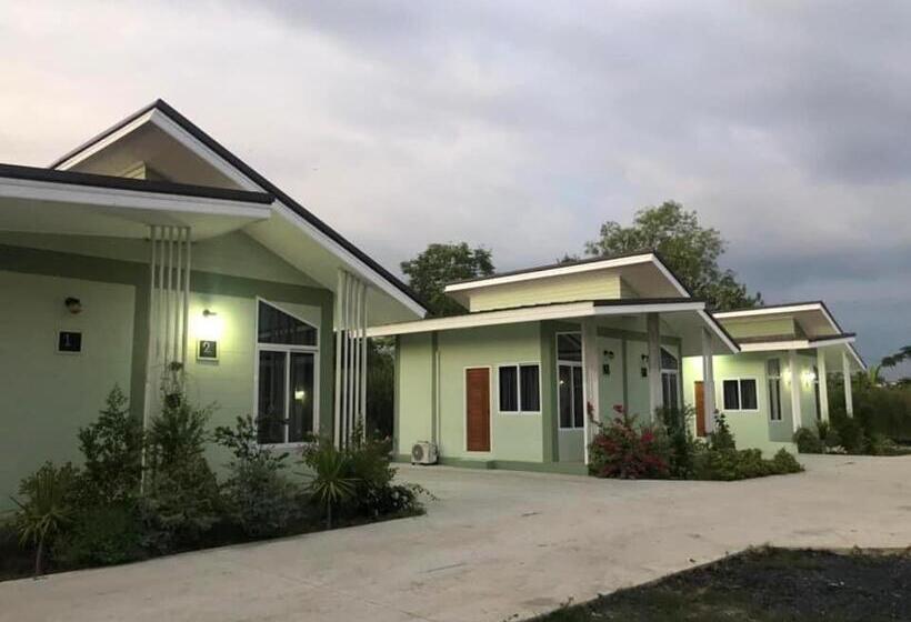 Курорт ออมทรัพย์ รีสอร์ต
