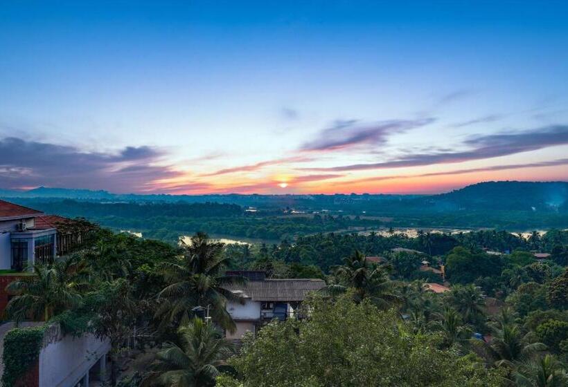 리조트 Grand Mercure Goa Candolim